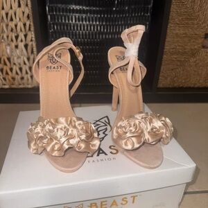 BEAST FASHION Women's Tan Heels with Floral Details